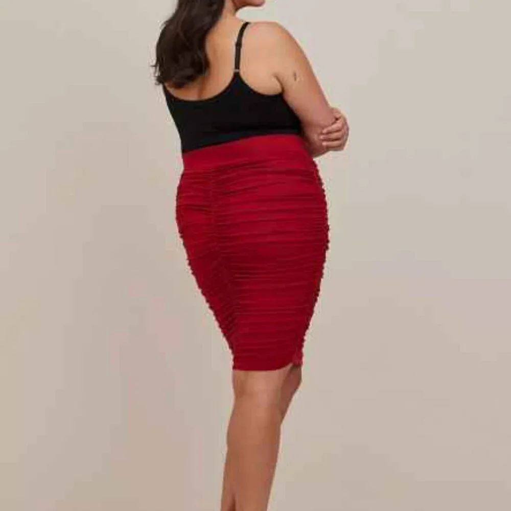 Torrid‎ Midi Super Soft Shirred Pencil Skirt Size 3X